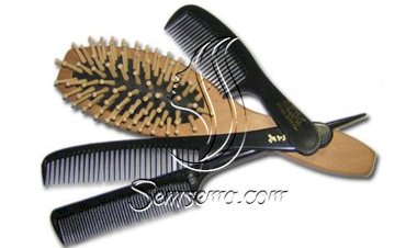 كيفية تنظيف فرشة ومشط الشعر