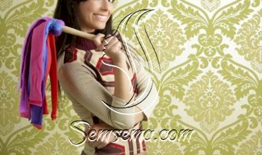 طريقة سهلة لتنظيف ورق الحائط