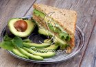 ساندويش البيض بالأفوكادو