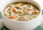 طريقة عمل شوربة الدجاج بالنودلز