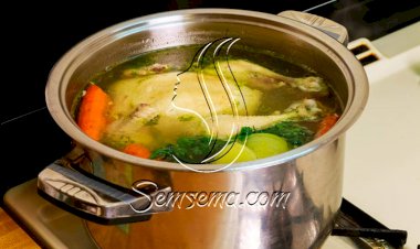 طريقة قلي الدجاج المسلوق