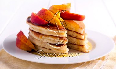 حضري بان كيك الخوخ بالقرفة في الإفطار لأطفالك