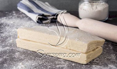 طريقة عمل عجينة الباف باستري في المنزل