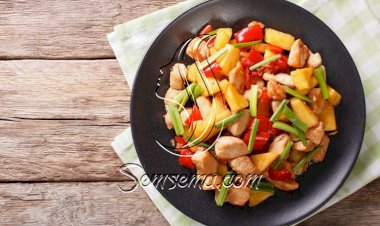 طريقة عمل الدجاج الآسيوي بالأناناس والفلفل