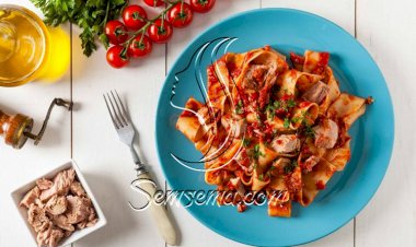 طريقة عمل مكرونة بالتونة والصلصة