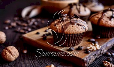 طريقة عمل كب كيك بصوص الشيكولاتة والمكسرات