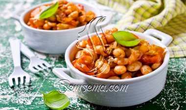 طريقة عمل فاصوليا بالصلصة والمشروم