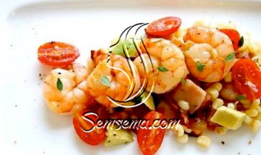 طريقة عمل سلطة الجمبري بالذرة والليمون