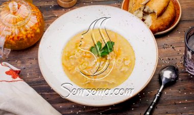 طريقة عمل شوربة لسان العصفور بالجزر