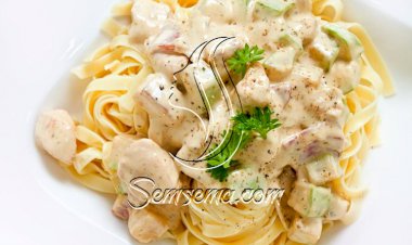 طريقة عمل المكرونة بالوايت صوص وقطع الدجاج