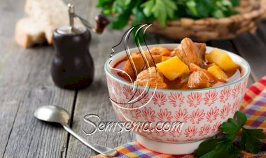 شوربة خضار بقطع اللحم.. وجبة متكاملة