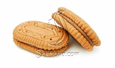 طريقة عمل البسكويت المحشي