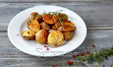 طريقة عمل البطاطس المشوية بالأعشاب