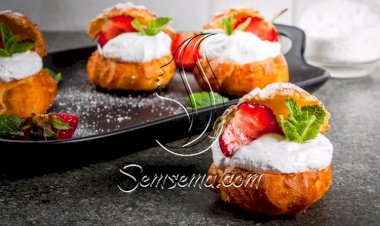 طريقة عمل بروفيترول بالكريمة والفراولة