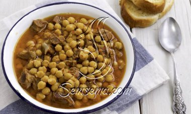 طريقة عمل يخنة اللحمة بالحمص