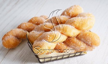 طريقة عمل تويست الدونات بالسكر