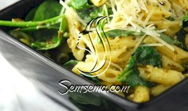 طريقة عمل المكرونة بالوايت صوص والسبانخ