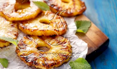 طريقة عمل شرائح الأناناس المشوية بالعسل