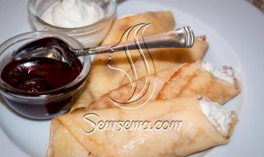 طريقة عمل رولات المربى بالقشطة للأطفال