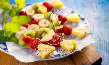 طريقة عمل شيش الفواكه للأطفال.. مناسب للمدرسة
