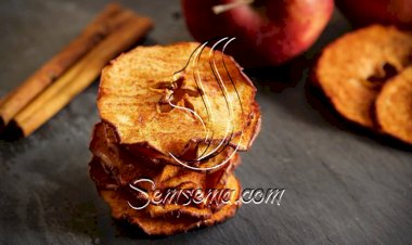 رقائق التفاح بالفرقة.. سناك صحي