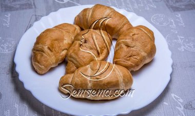 كرواسون بالجبنة والفلفل.. بديل للساندويتش