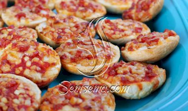 طريقة عمل بيجل البيتزا بالبيبروني والموزاريلا