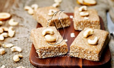 مربعات الطاقة بالموز.. مغذية لأطفالك