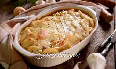 طريقة عمل البطاطس بالسجق والشيدر