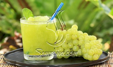 طريقة عمل سموثي العنب بالفانيليا