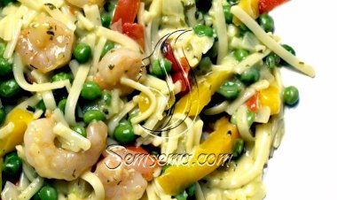 طريقة عمل الإسباجيتي بالجمبري والبسلة