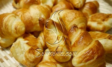 طريقة عمل ميني كرواسون بالجبنة الشيدر