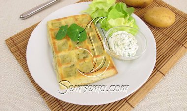 طريقة عمل وافل البطاطس بالبصل