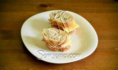 طريقة عمل ميني ساندويتش بالجبنة ولانشون الدجاج