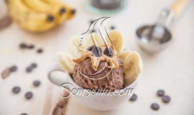 آيس كريم شيكولاتة بزبدة الفول السوداني.. لذيذ ومنعش