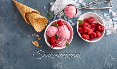 آيس كريم التوت في 5 دقائق