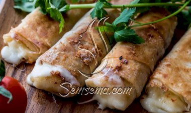 طريقة عمل رولات الكريب بالبطاطس والجبن الرومي