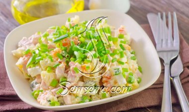 طريقة عمل سلطة الدجاج بالجبن الفيتا