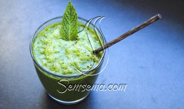 طريقة عمل مشروب السبانخ بالموز
