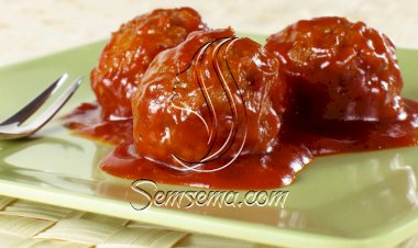 طريقة عمل كرات اللحم الحارة بصوص التوت الأحمر