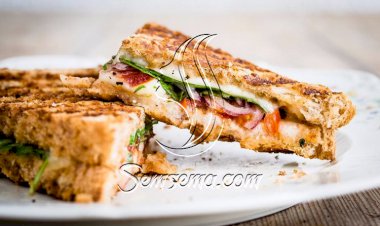 طريقة عمل ساندويتش الموزاريلا بالطماطم