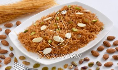 طريقة عمل الشعيرية باللحم المفروم والمكسرات