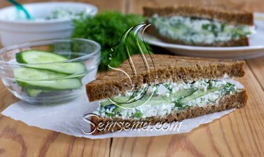 طريقة عمل ساندويتش الجبن الكريمي بالخيار