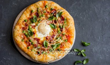 طريقة عمل بيتزا البيض بالبسطرمة