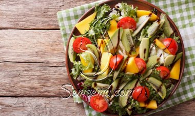 طريقة عمل سلطة أفوكادو بالكيوي