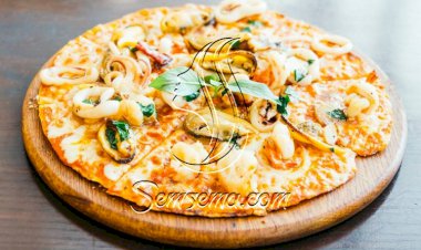 طريقة عمل بيتزا السي فود بالمشروم