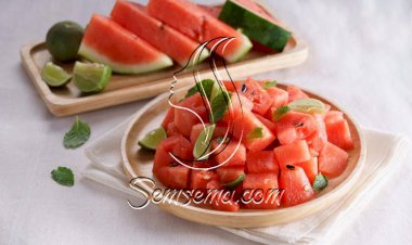 طريقة عمل سلطة بطيخ بالنعناع