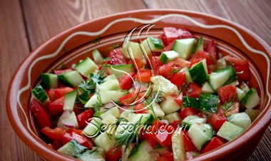 طريقة عمل سلطة خضراء بالشبت