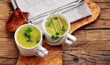 طريقة عمل شوربة الكوسة بالليمون