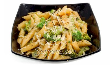 طريقة عمل المكرونة بالقرنبيط والبروكلي